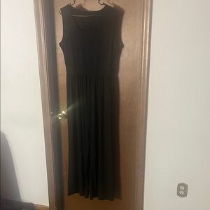 Women’s Sleeveless Black Wide Leg Jumpsuit – Size XL (New Without Tags)